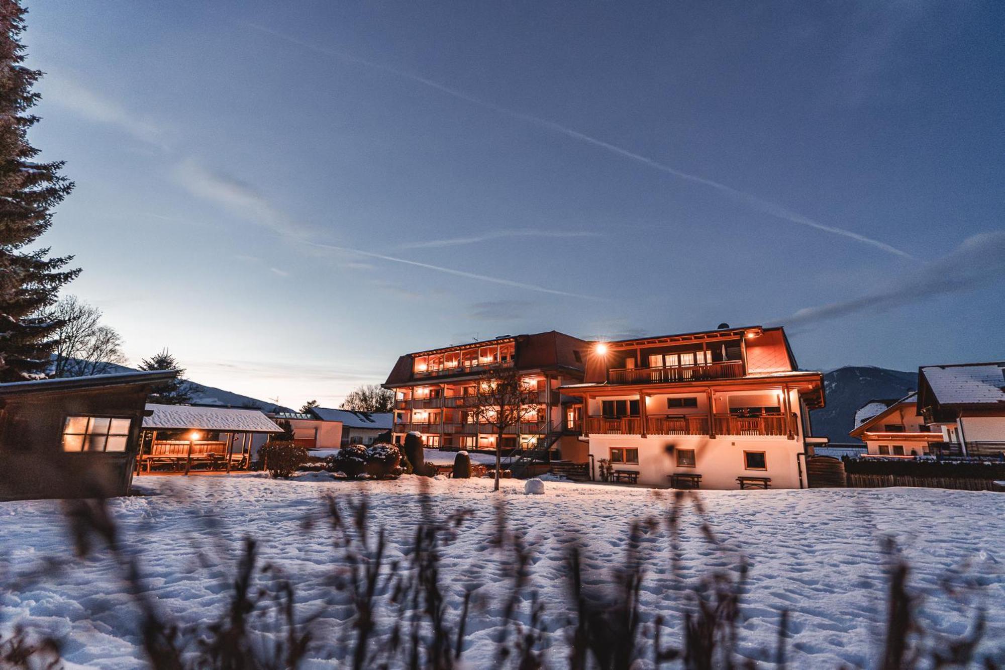 Hotel Reischach Brunico Kültér fotó