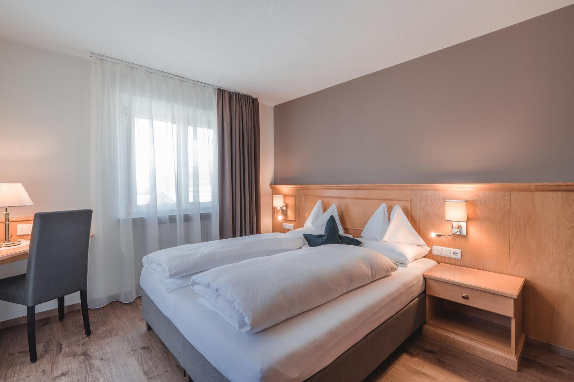 Hotel Reischach Brunico Kültér fotó
