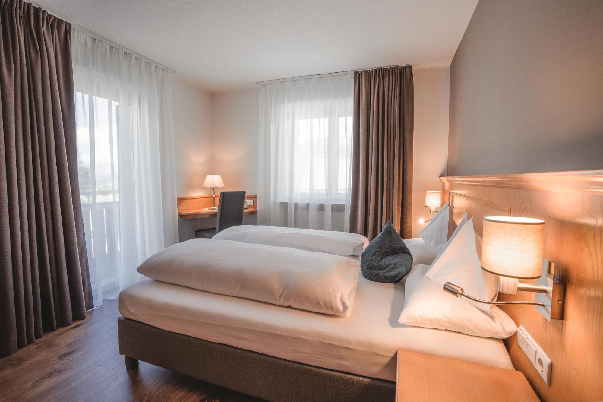 Hotel Reischach Brunico Kültér fotó