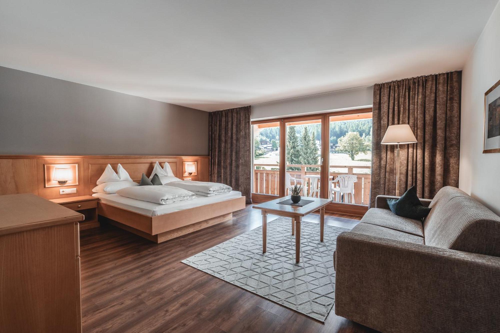Hotel Reischach Brunico Kültér fotó