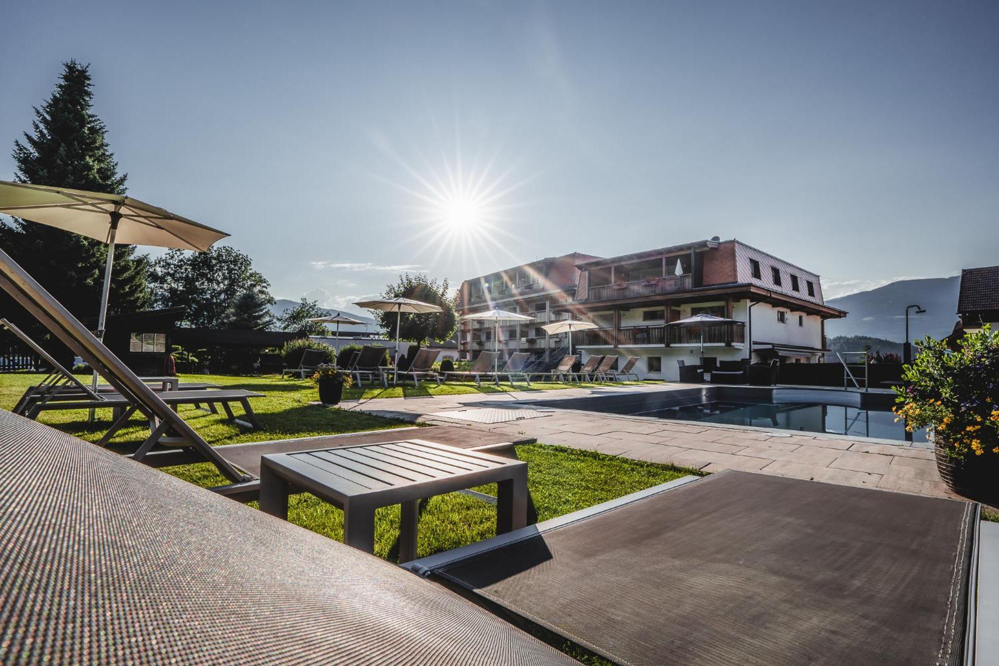 Hotel Reischach Brunico Kültér fotó