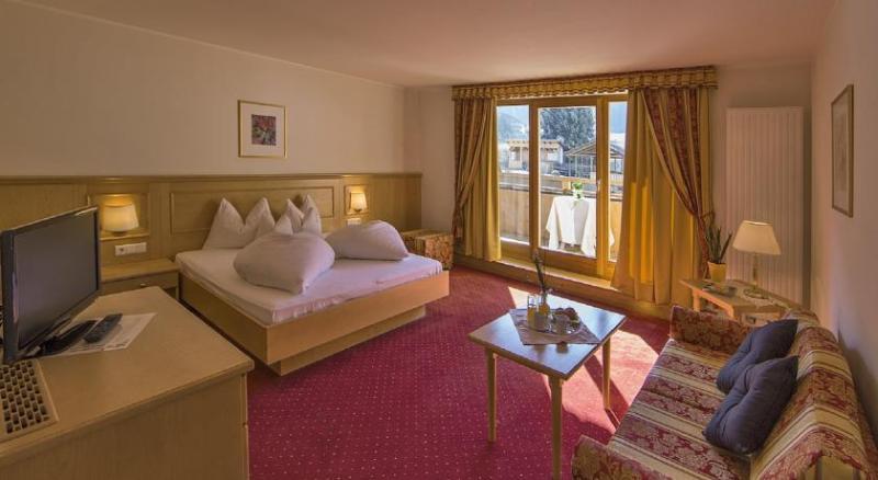 Hotel Reischach Brunico Kültér fotó