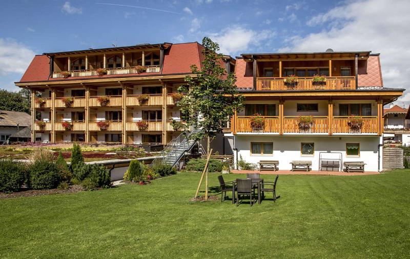Hotel Reischach Brunico Kültér fotó