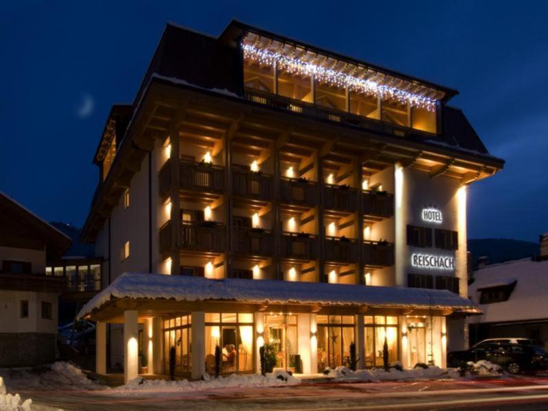 Hotel Reischach Brunico Kültér fotó