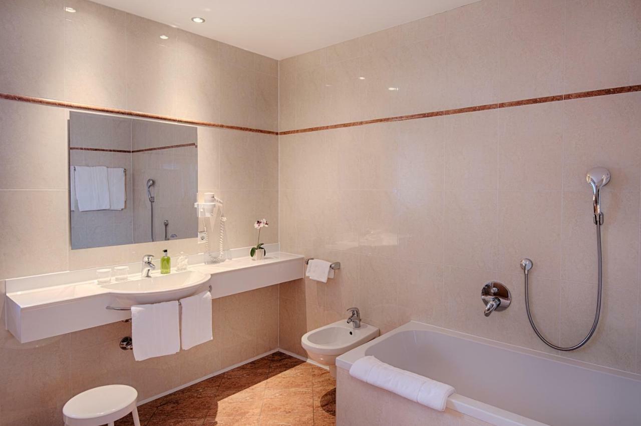 Hotel Reischach Brunico Kültér fotó